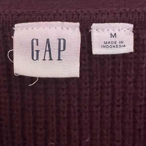 Purple Gap V-Neck Sweater - Picture 4 of 4